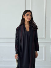 Maha in Black-Maroon