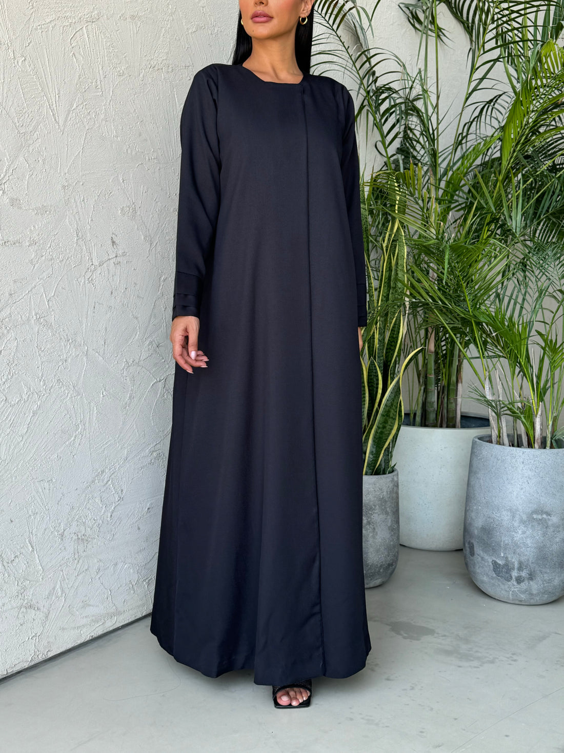 Afra in Black