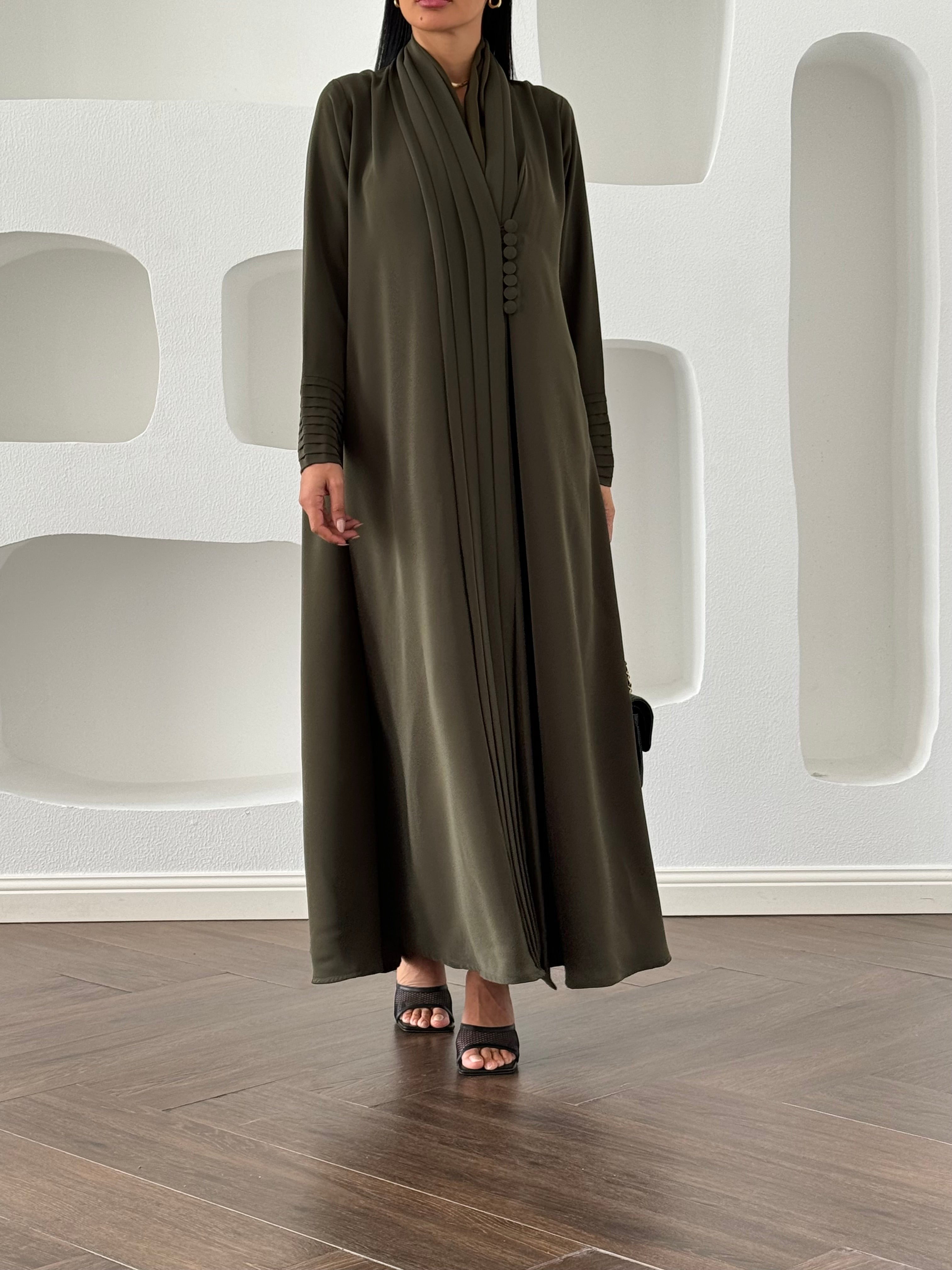 Lama in Olive