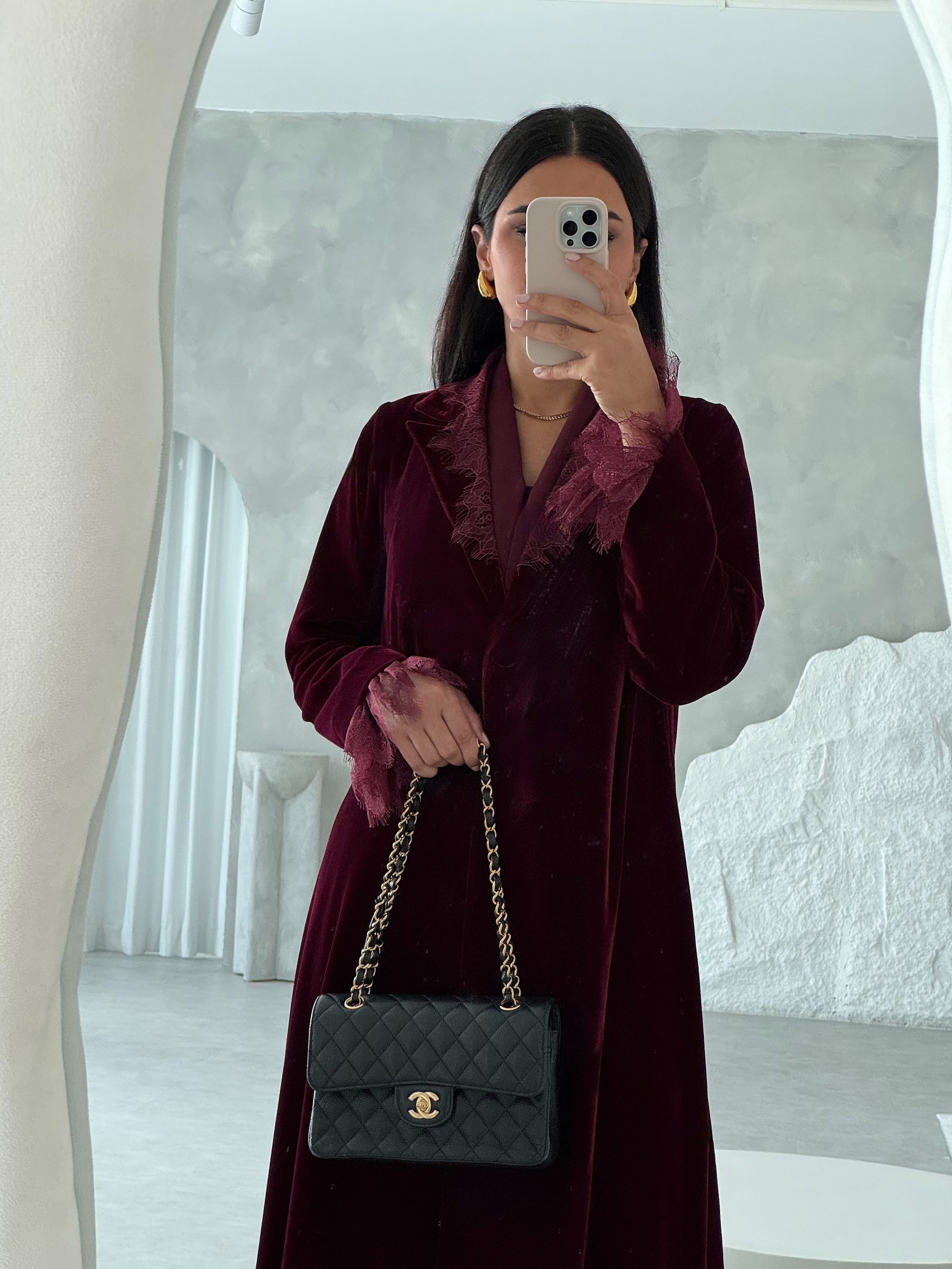 Asayel in Burgundy