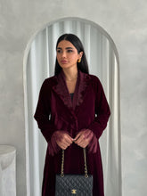 Asayel in Burgundy