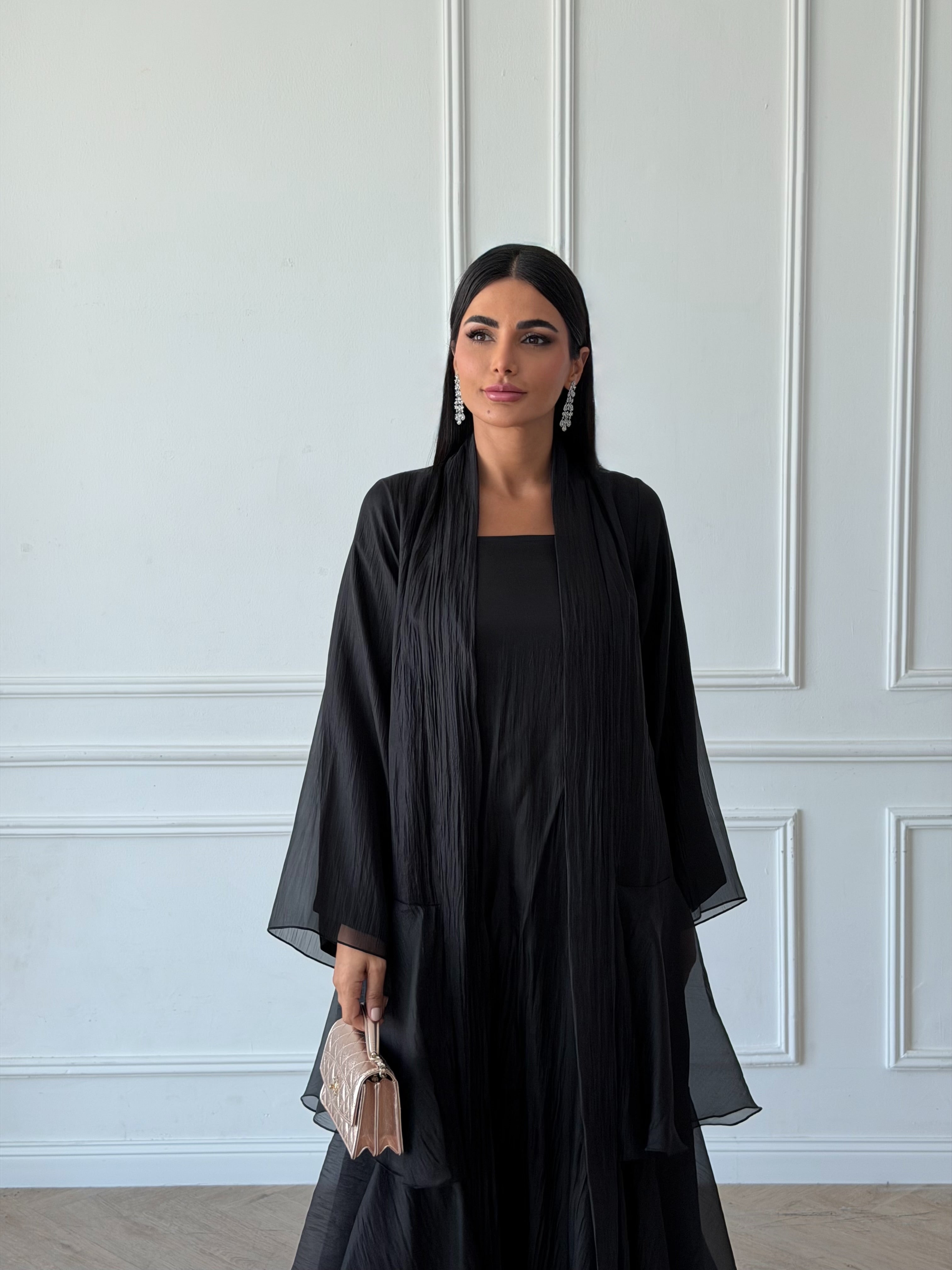 Farah in Black
