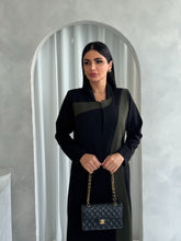 Ohoud in Black-Olive