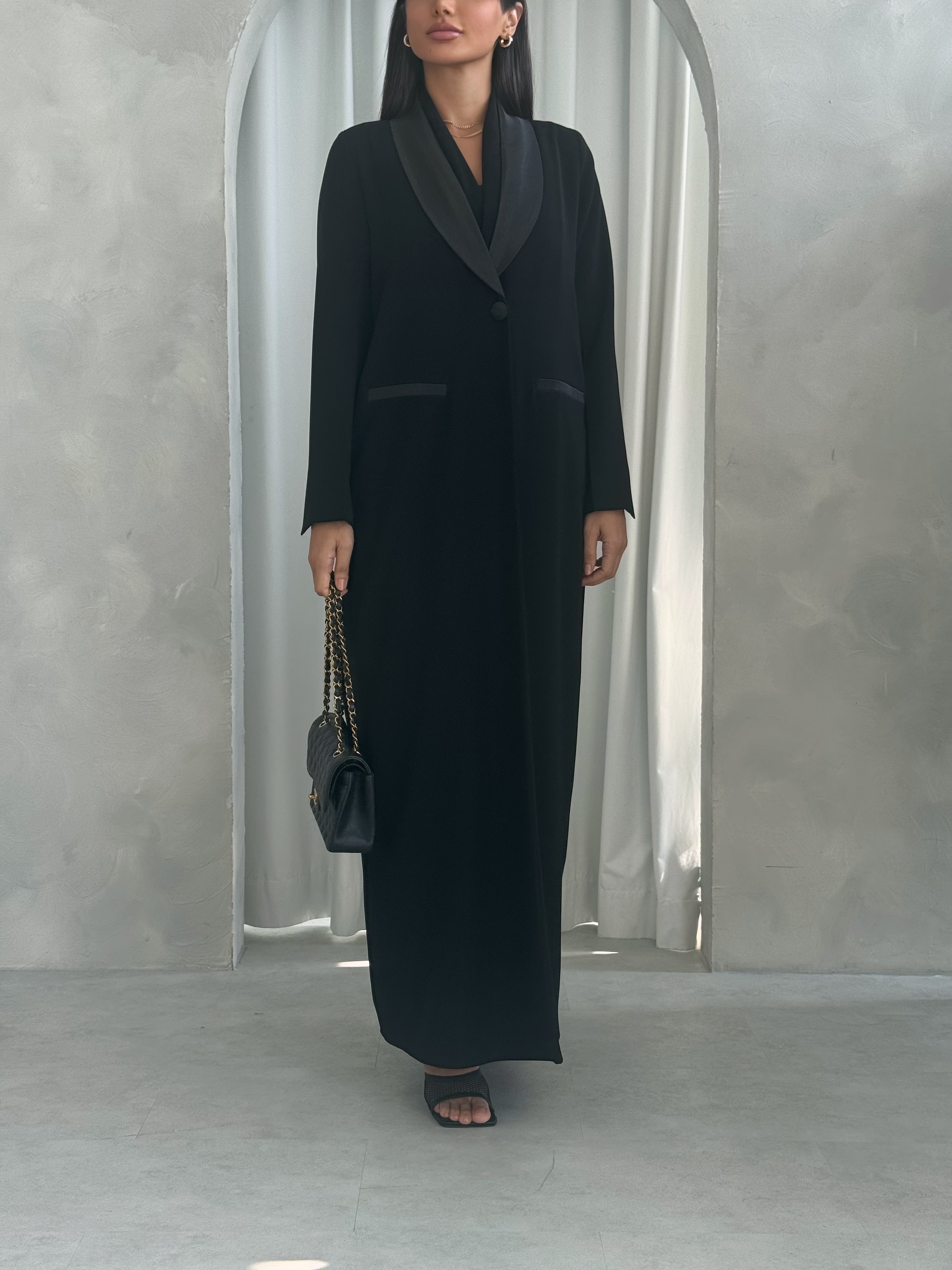Dina in Black