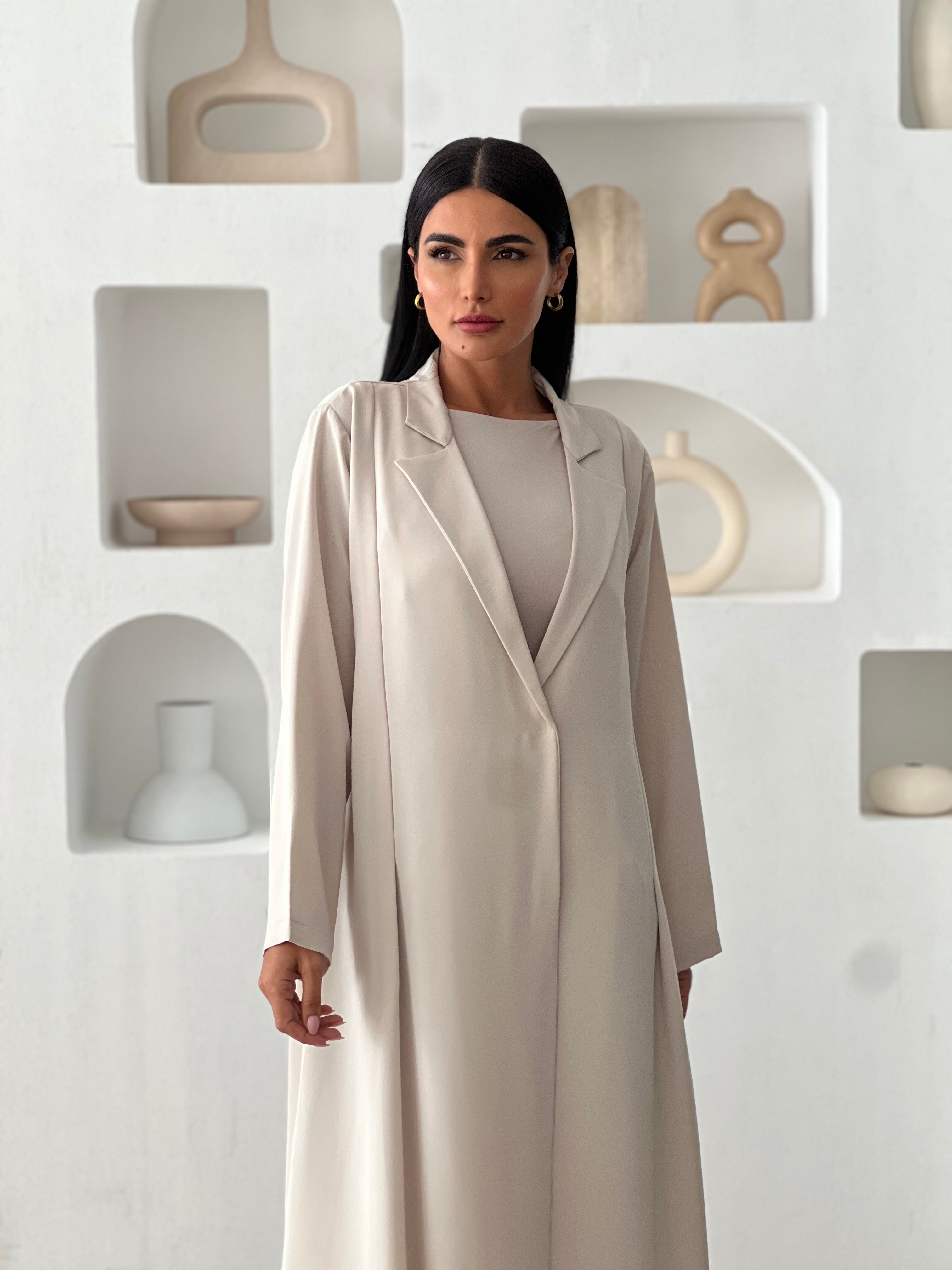 Workflow Abaya Beige