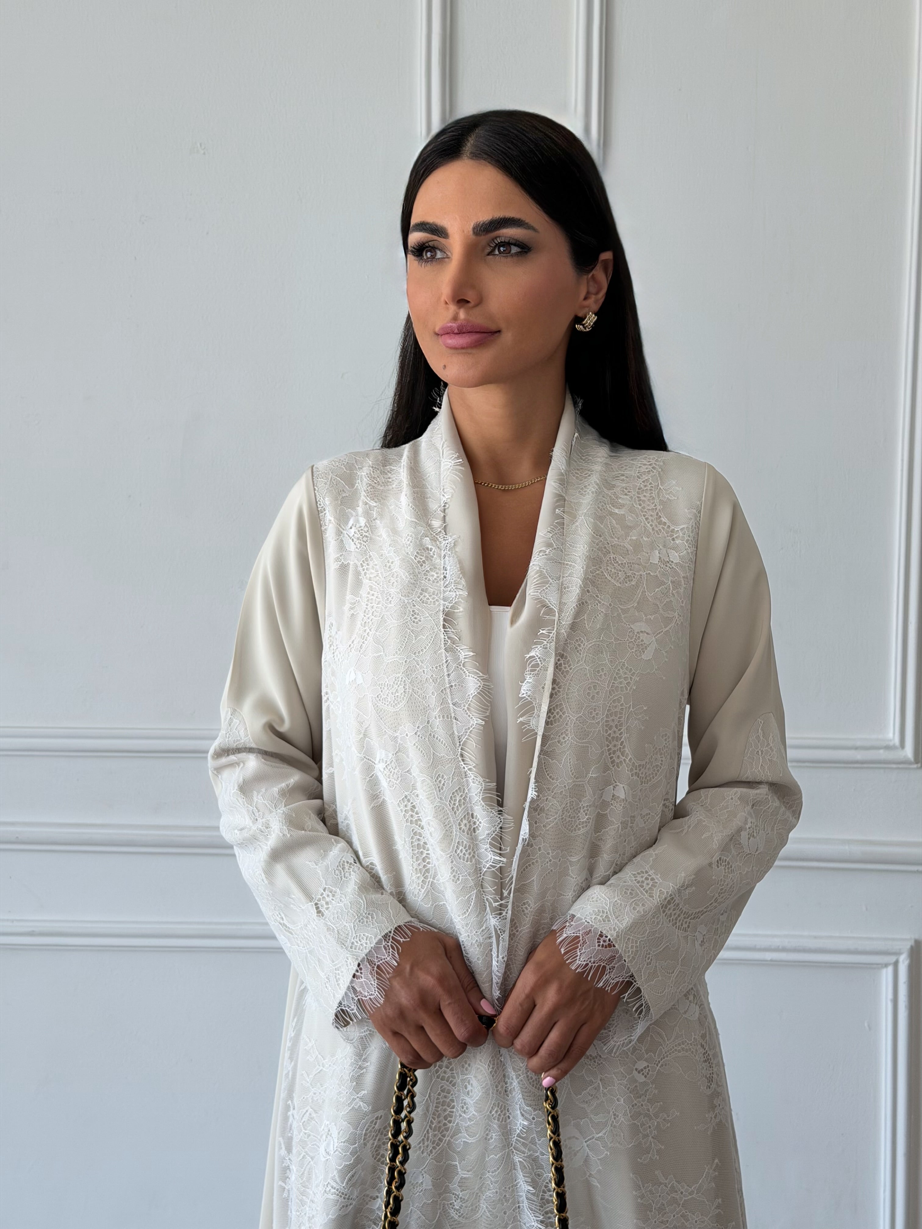 Amal in Beige