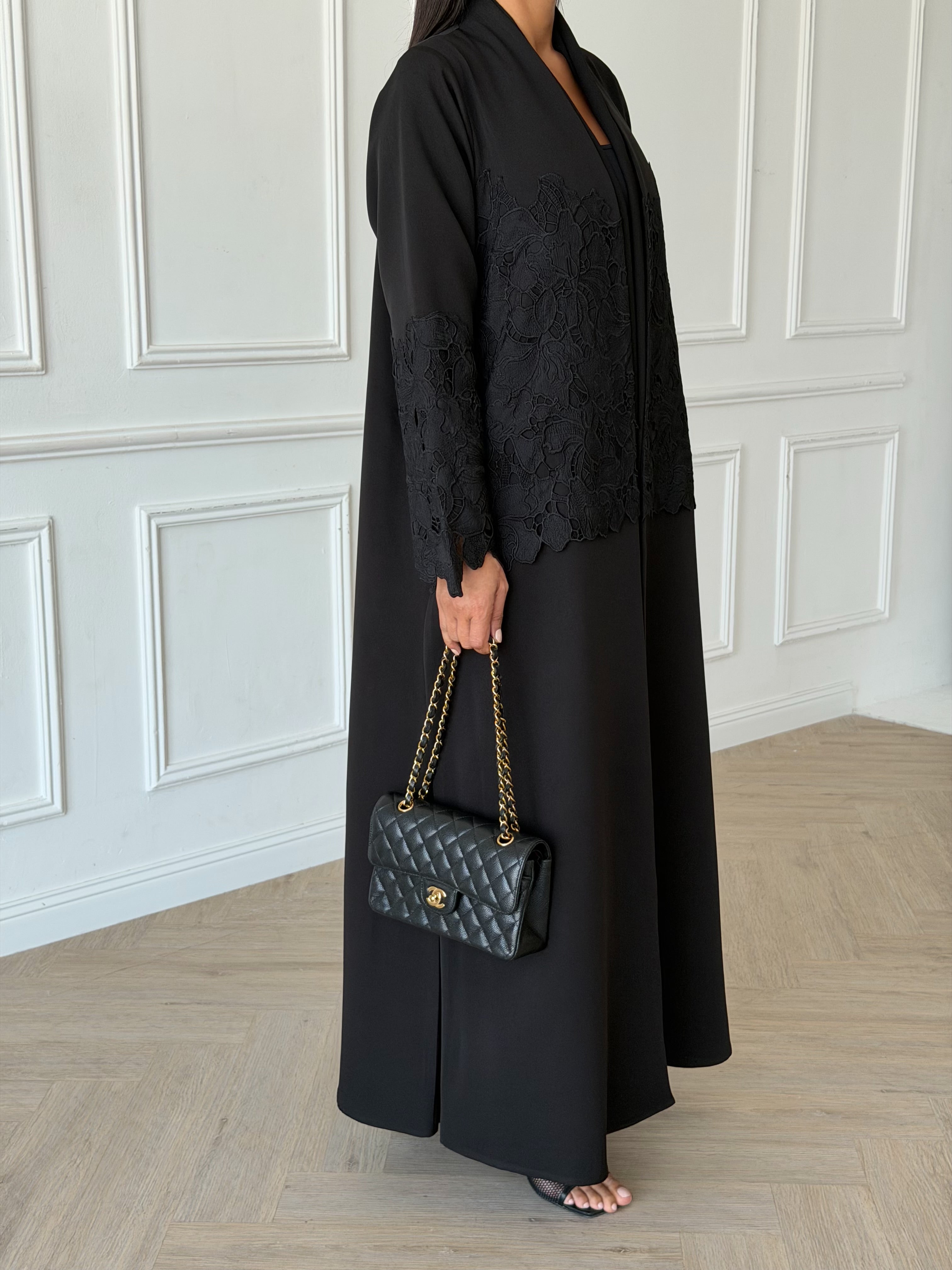 Dalia in Black
