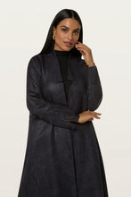 Shatha in Grey-Black