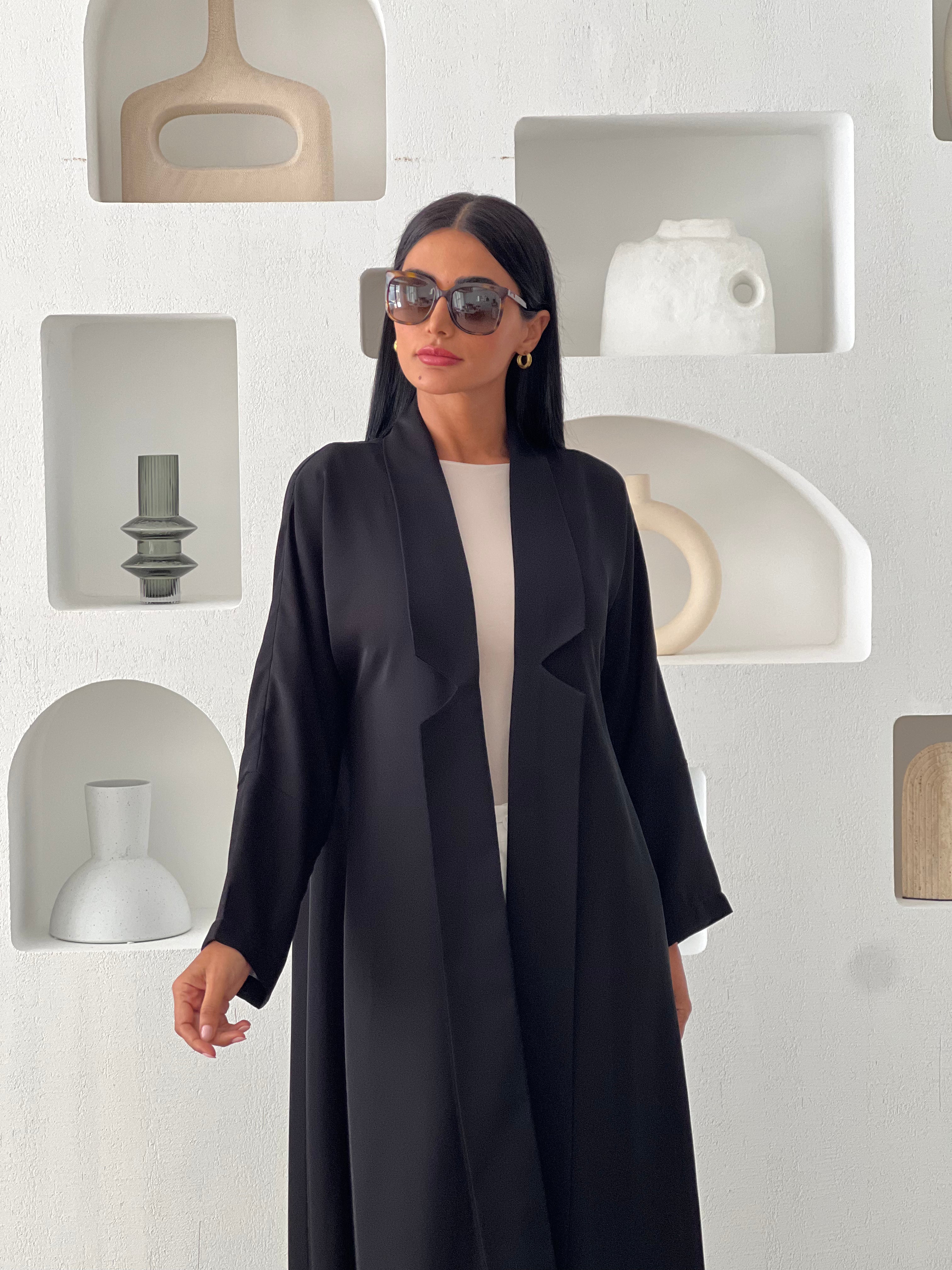Sleek Abaya in Black