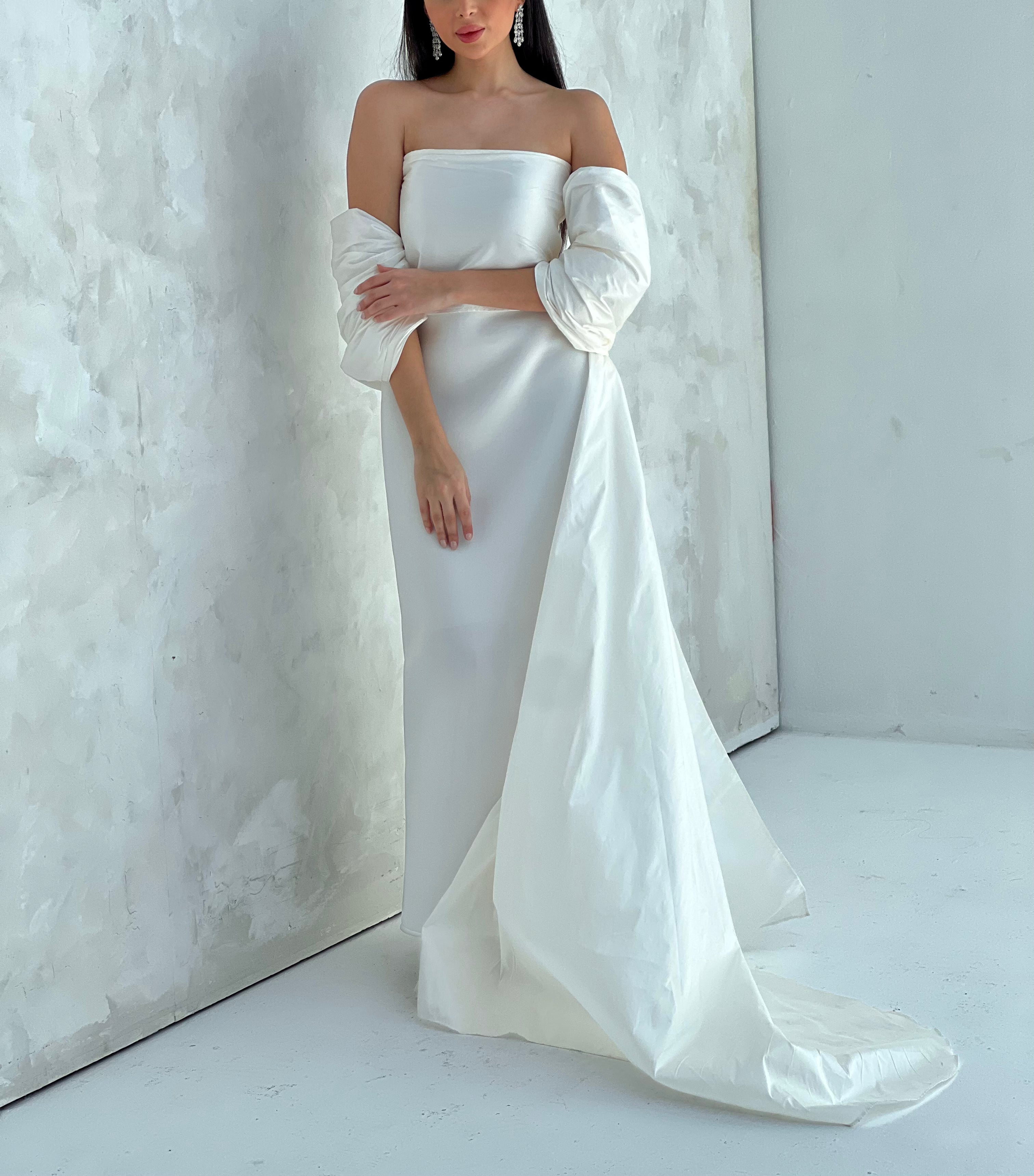 Show-stopper White