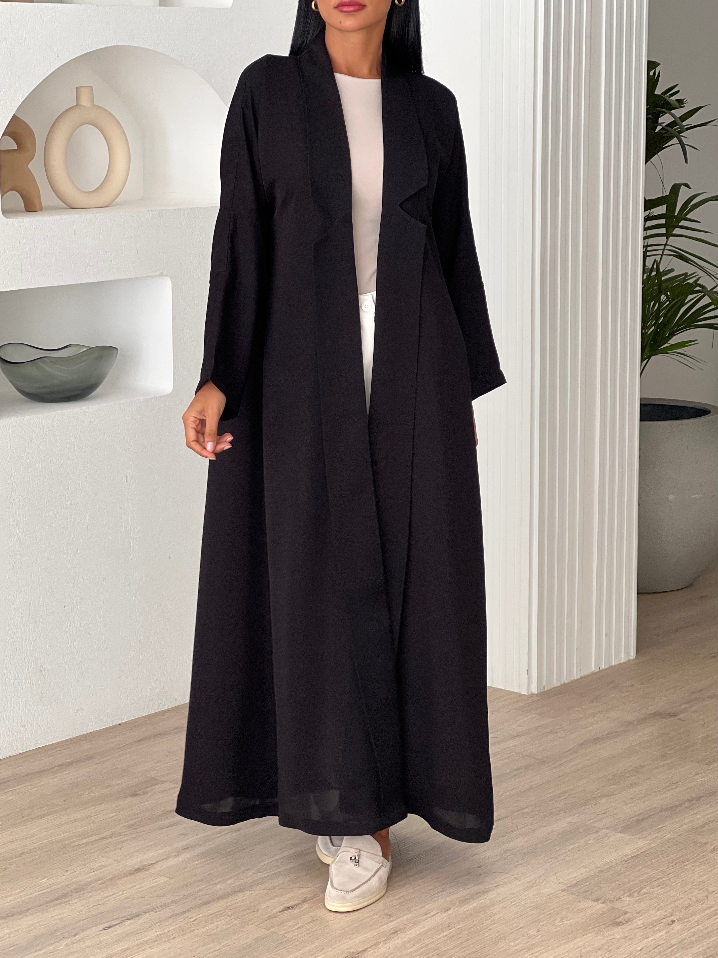 Sleek Abaya in Black