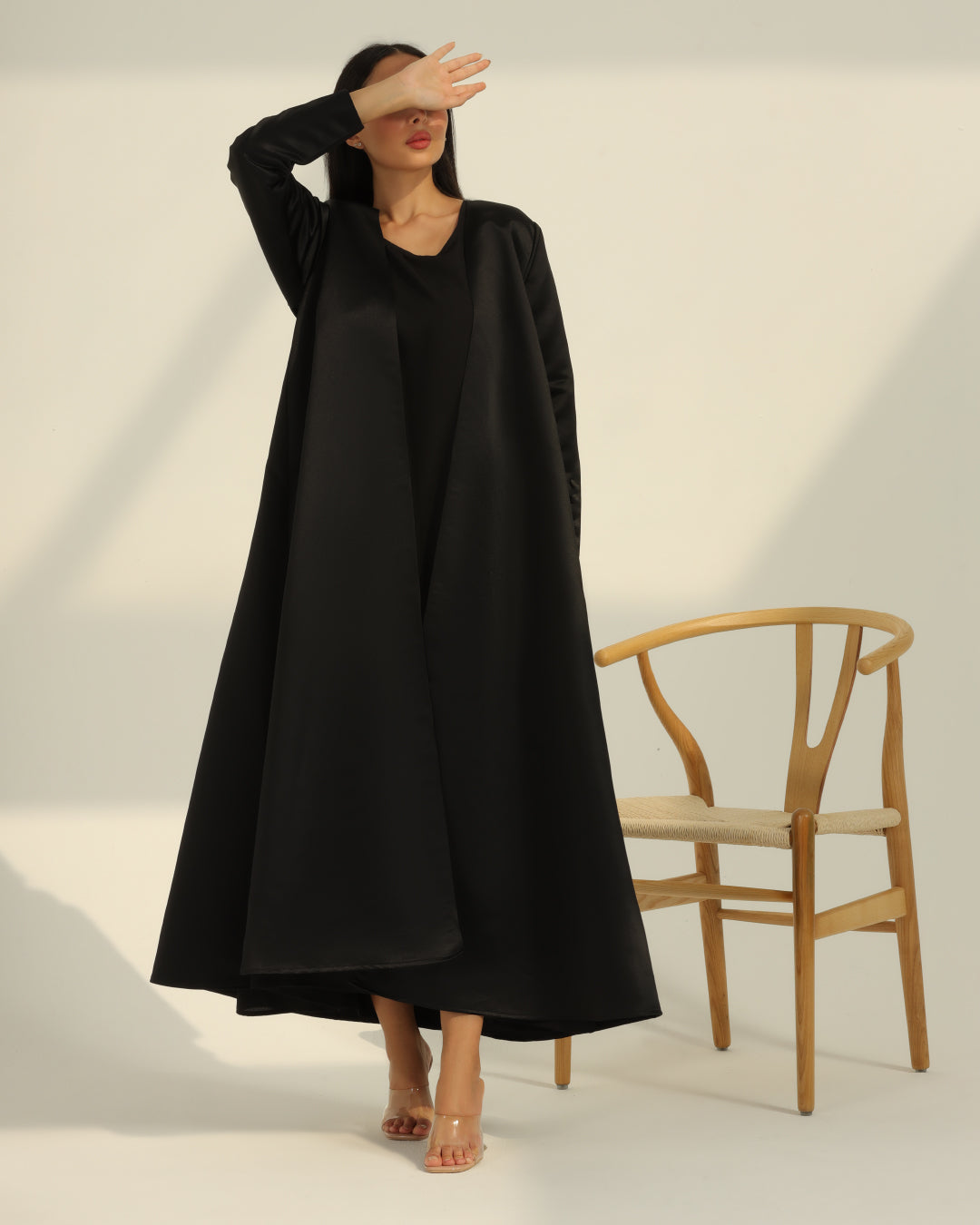 Crisp Black Abaya Set