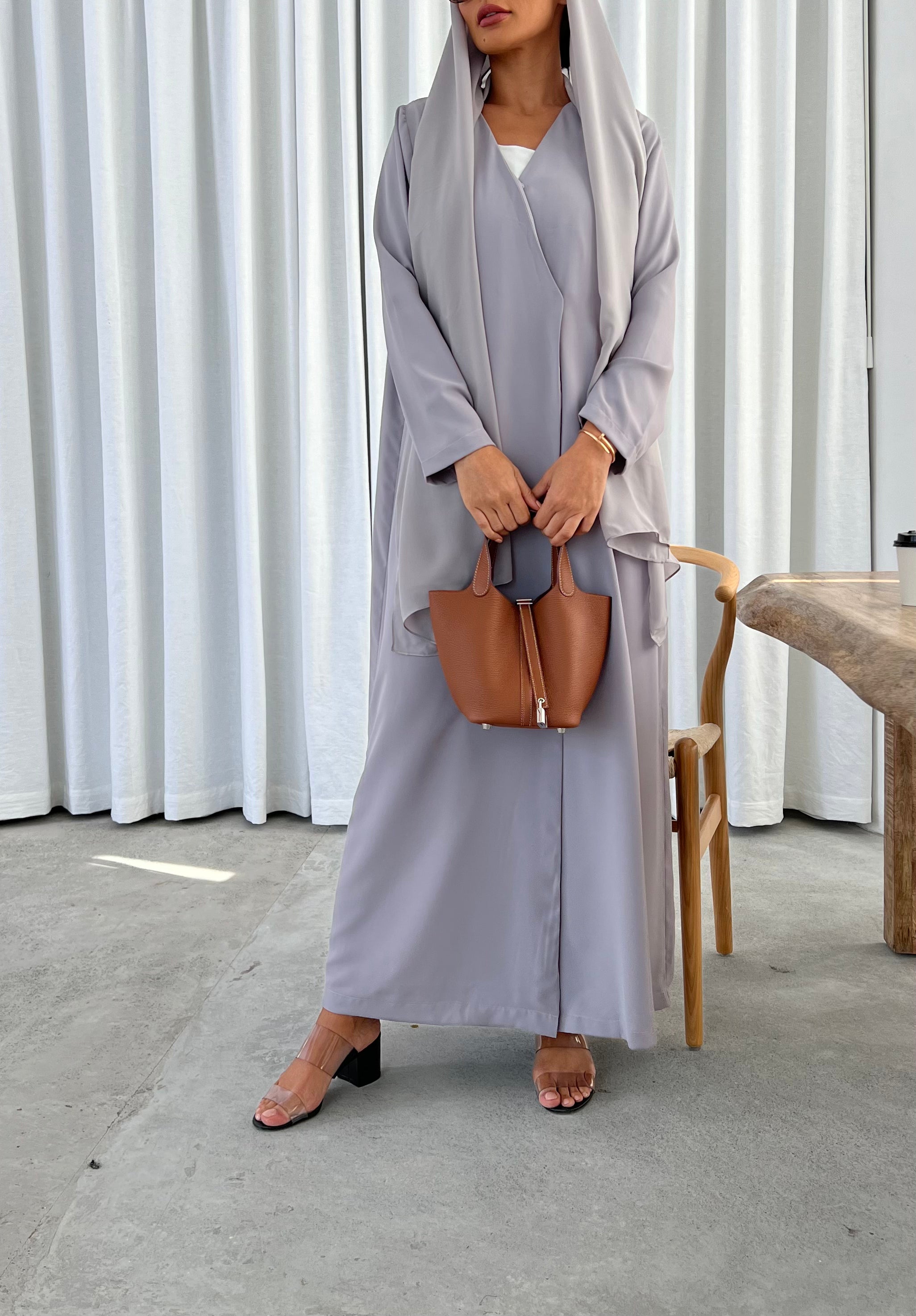 Essential Set in Grey